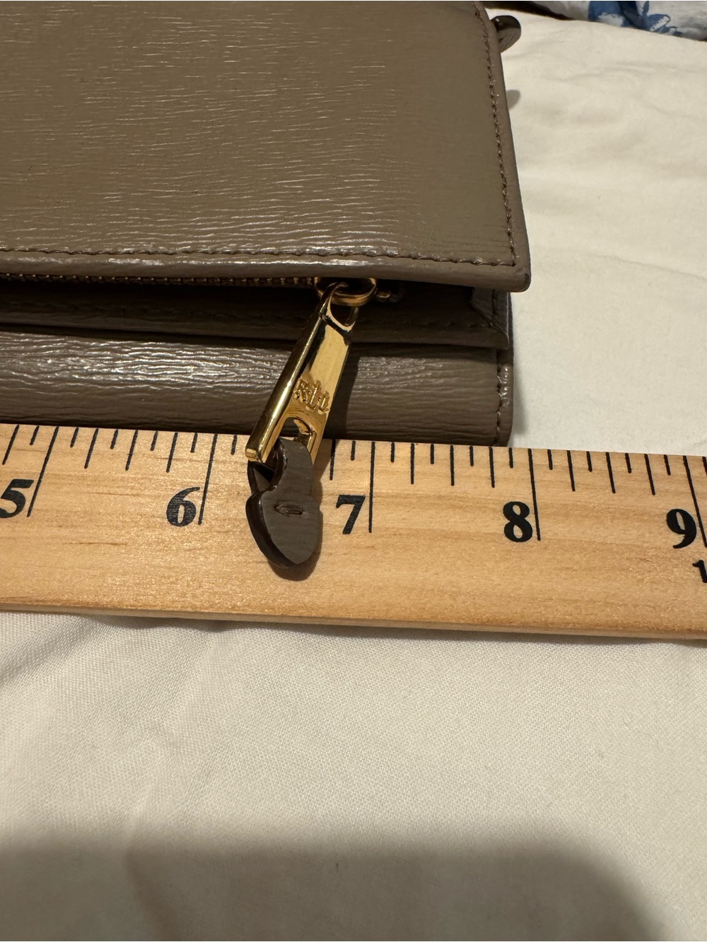 Ralph Lauren Taupe Crossbody with Gold Hardware - Picture 8 of 9
